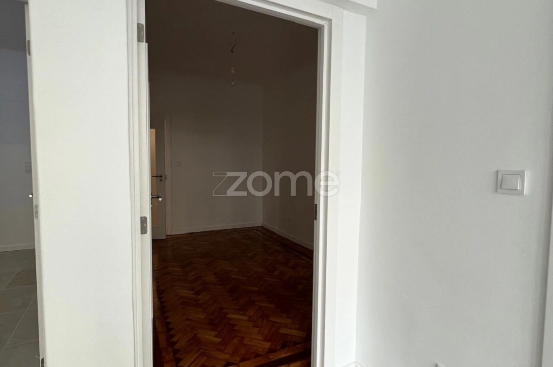 Apartamento T3 para Arrendamento em Almada, Cova da Piedade, Pragal e Cacilhas Foto 20