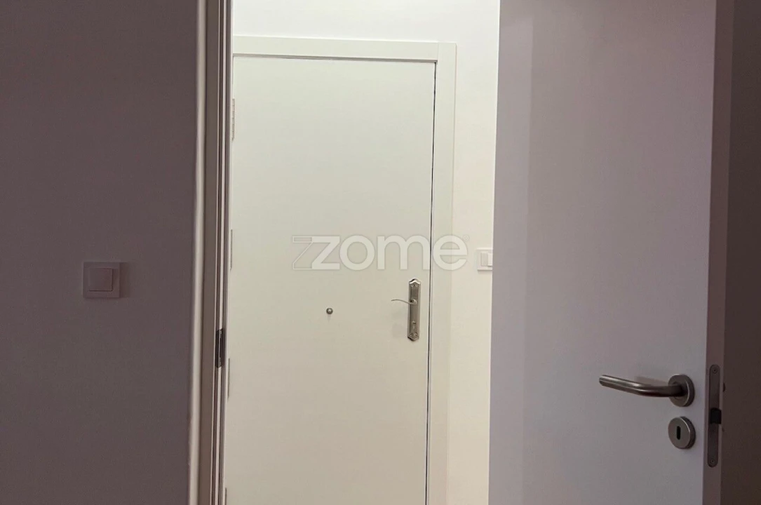 Apartamento T3 para Arrendamento em Almada, Cova da Piedade, Pragal e Cacilhas Foto 28