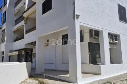 Negócio para Venda em Carcavelos e Parede