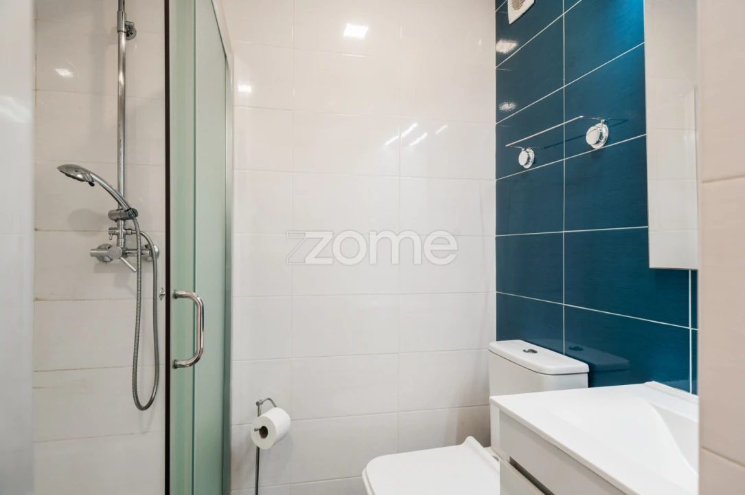Apartamento T2 para Venda em Olivais Foto 12