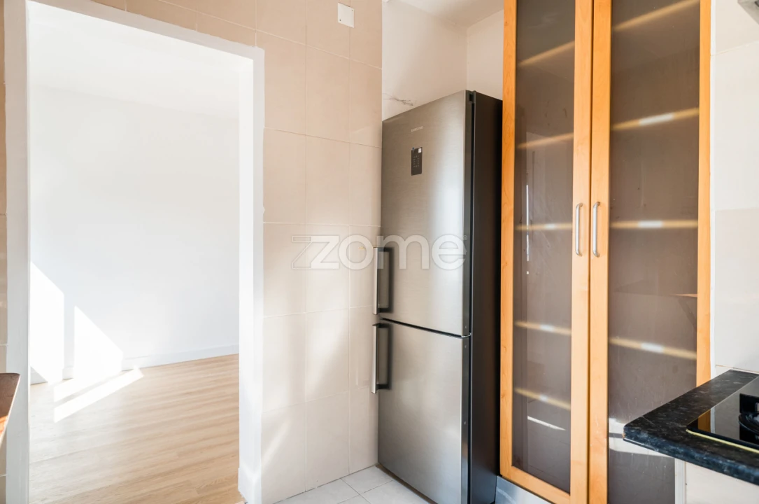 Apartamento T2 para Venda em Olivais Foto 15