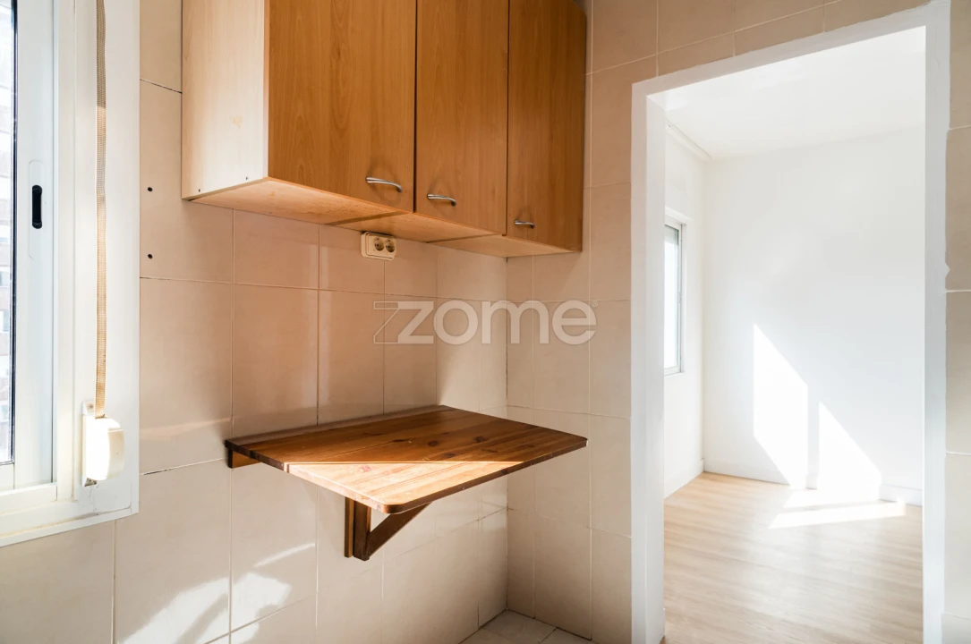 Apartamento T2 para Venda em Olivais Foto 16