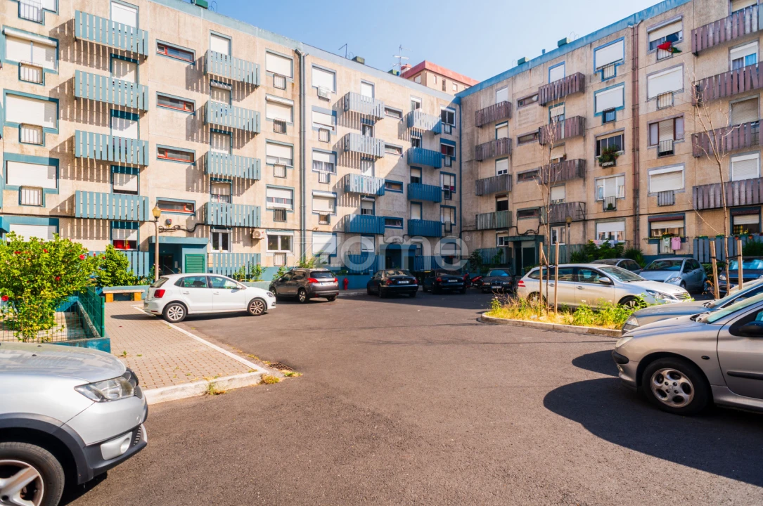 Apartamento T2 para Venda em Olivais Foto 17