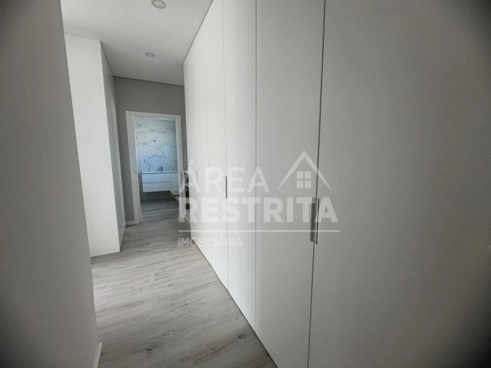 Moradia T3 para Venda em Fernao Ferro Foto 7