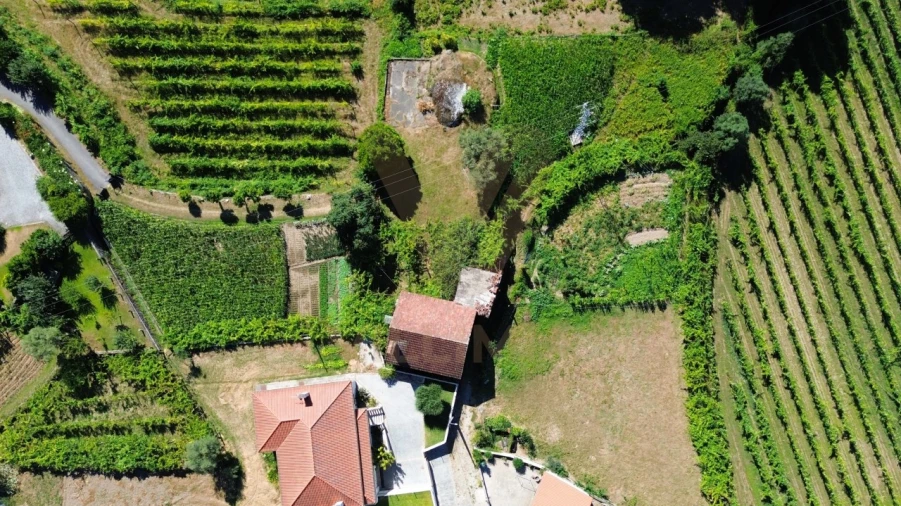 Moradia T2 para Venda em Bárrio e Cepões Foto 29
