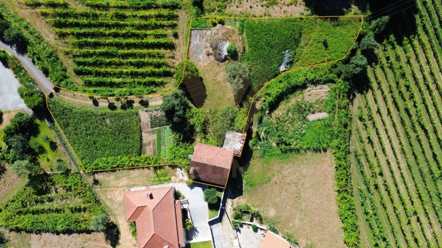 Moradia T2 para Venda em Bárrio e Cepões Foto 30