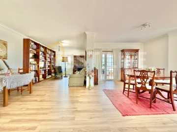 Apartamento T3 para Venda em Ericeira