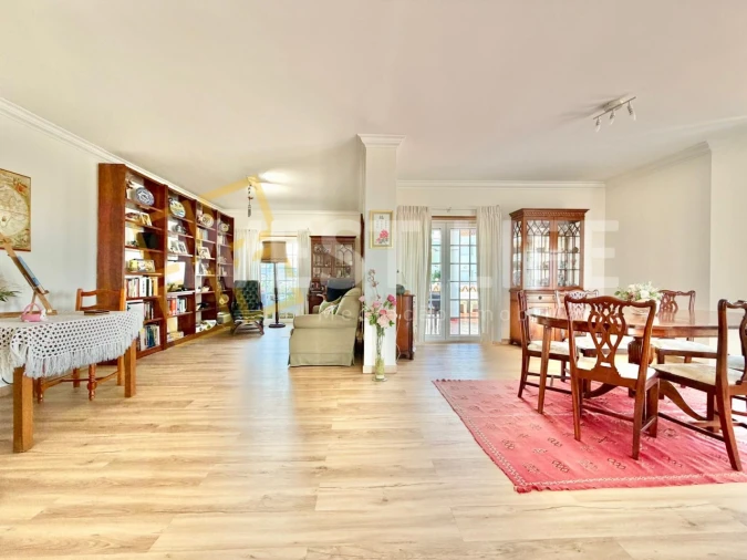 Apartamento T3 para Venda em Ericeira Foto 3