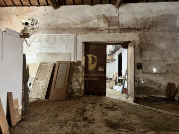 Armazém para Venda em Olhão