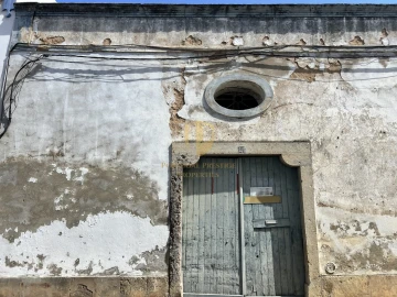 Terreno para Venda em Olhão
