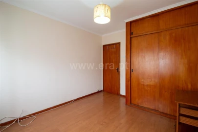 Apartamento T3 para Venda em Vilar de Andorinho