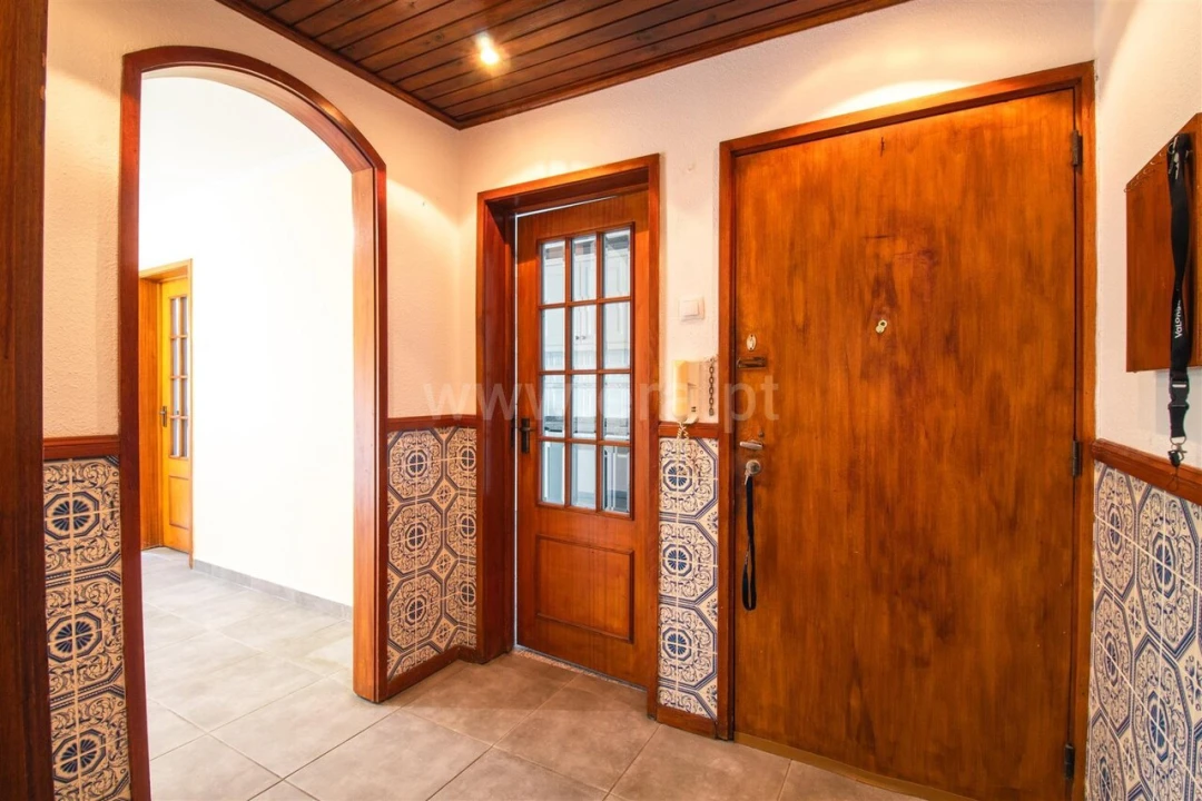 Apartamento T3 para Venda em Vilar de Andorinho Foto 7