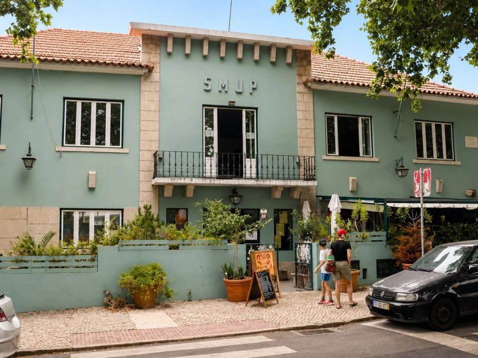 Terreno para Venda em Carcavelos e Parede Foto 10