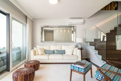 Moradia T4 para Venda em Carcavelos e Parede
