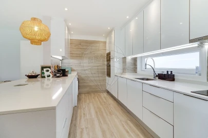 Apartamento T3 para Venda em São Domingos de Rana