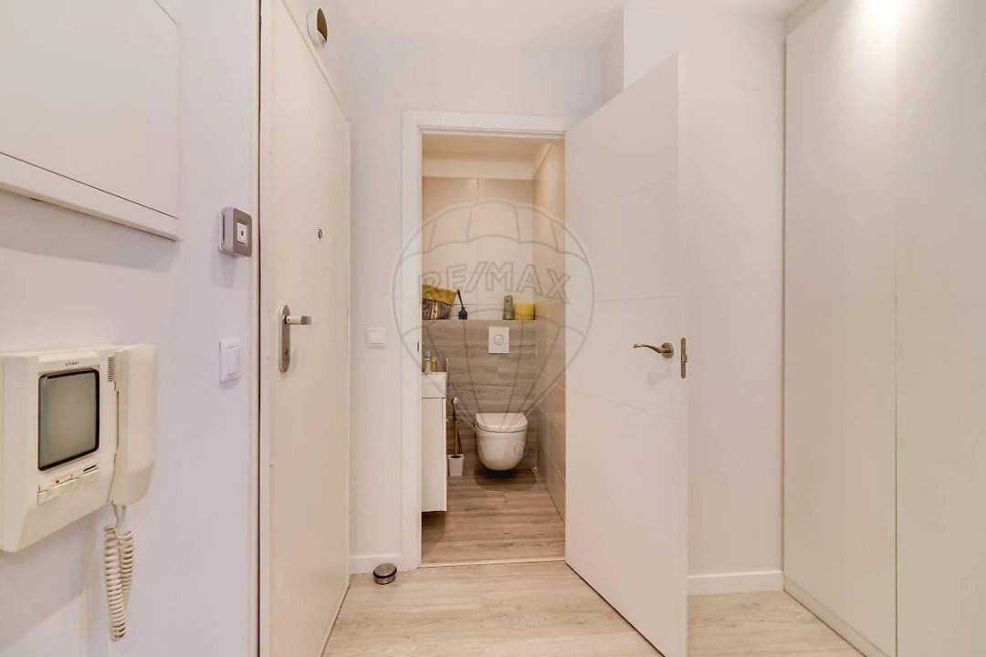 Apartamento T3 para Venda em São Domingos de Rana Foto 16