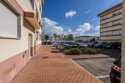 Apartamento T3 para Venda em Benavente