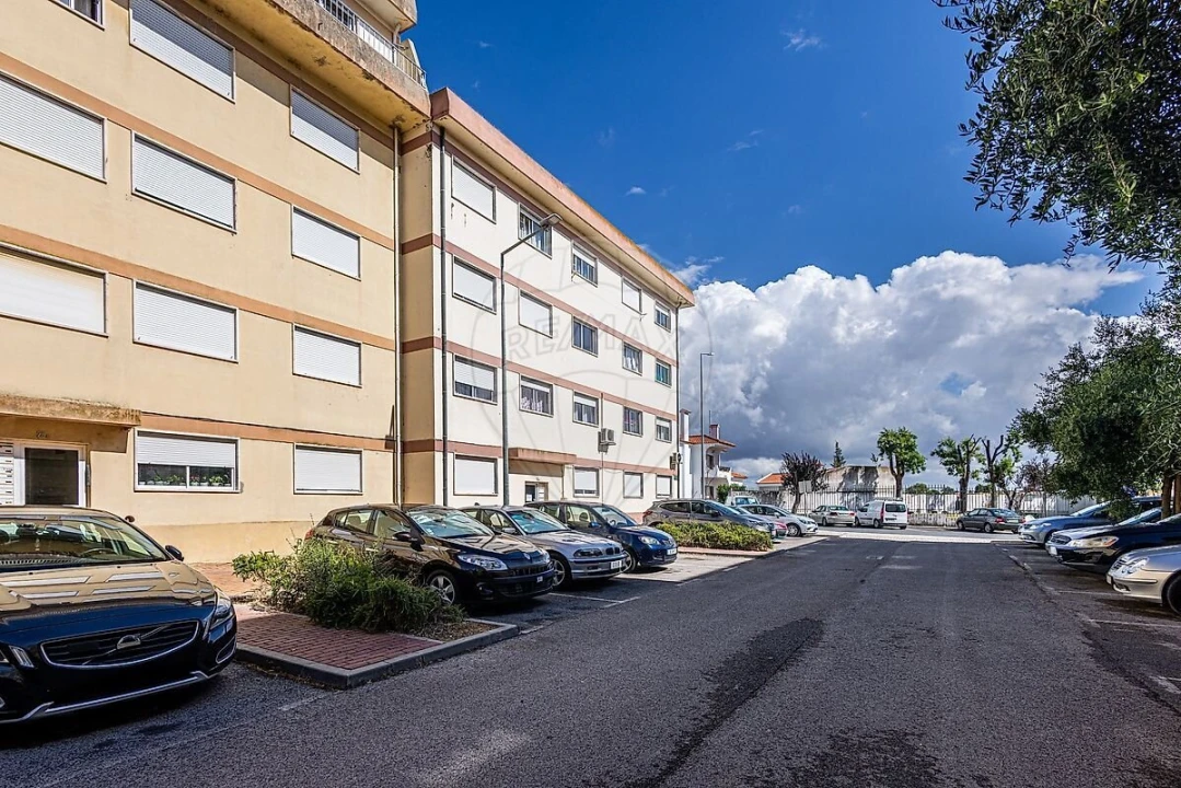 Apartamento T3 para Venda em Benavente Foto 29