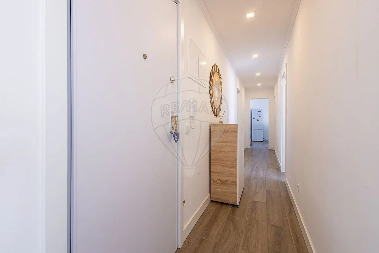 Apartamento T3 para Venda em Benavente Foto 13
