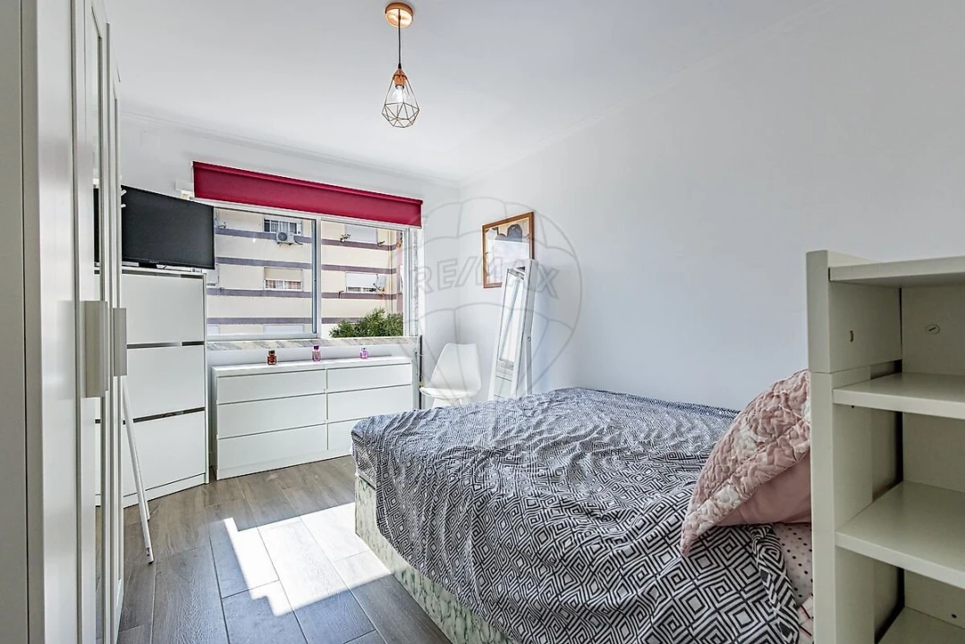 Apartamento T3 para Venda em Benavente Foto 25