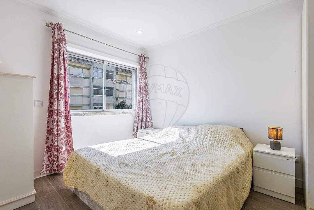 Apartamento T3 para Venda em Benavente Foto 14