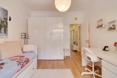 Apartamento T2 para Venda em Algés, Linda-A-Velha e Cruz Quebrada-Dafundo