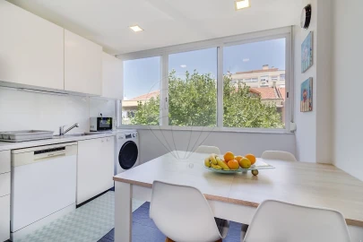 Apartamento T2 para Venda em Algés, Linda-A-Velha e Cruz Quebrada-Dafundo