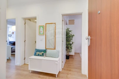 Apartamento T2 para Venda em Algés, Linda-A-Velha e Cruz Quebrada-Dafundo