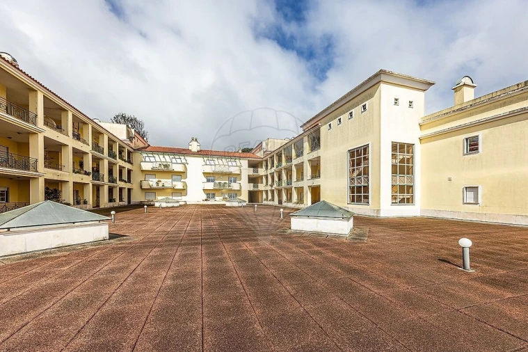 Apartamento T4 para Venda em Santa Maria e São Miguel, São Martinho, São Pedro Penaferrim Foto 33
