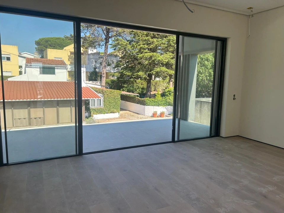 Moradia T3 para Venda em Alcabideche Foto 23