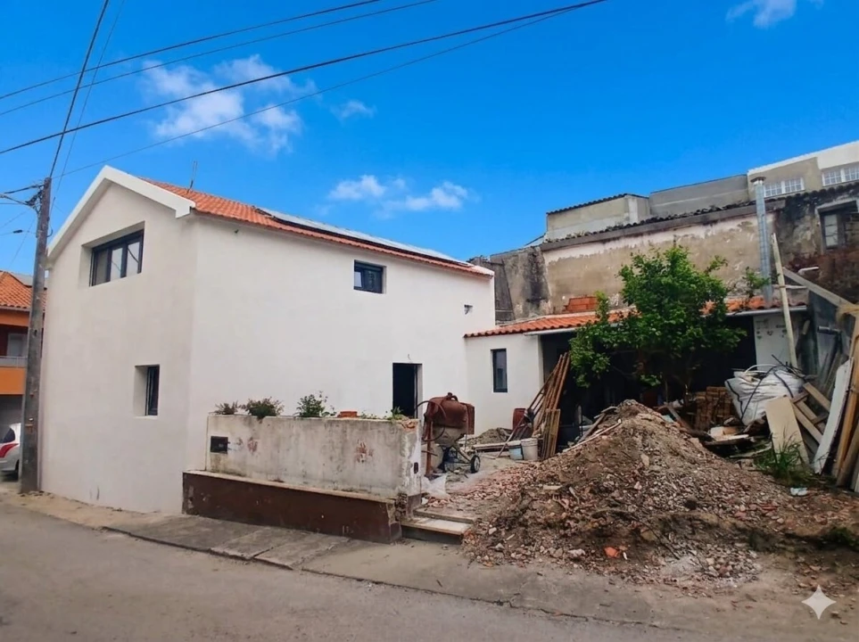 Moradia T2 para Venda em Ericeira Foto 2