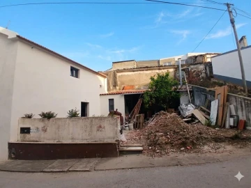 Moradia T2 para Venda em Ericeira