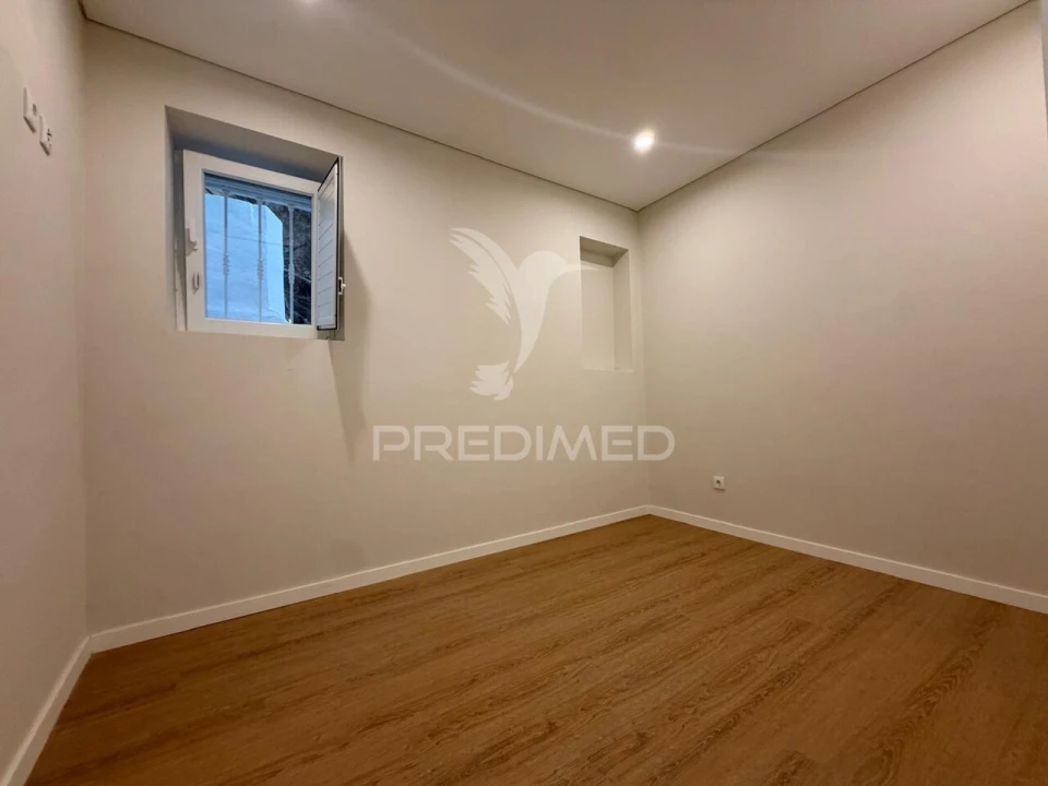 Apartamento T2 para Venda em Palmela Foto 29