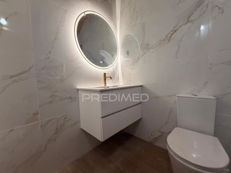 Apartamento T2 para Venda em Palmela Foto 22
