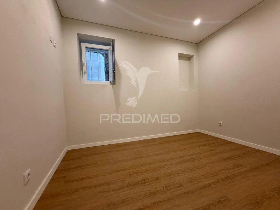 Apartamento T2 para Venda em Palmela Foto 32