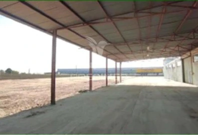 Armazém para Venda em Torres Novas (Santa Maria, Salvador e Santiago)