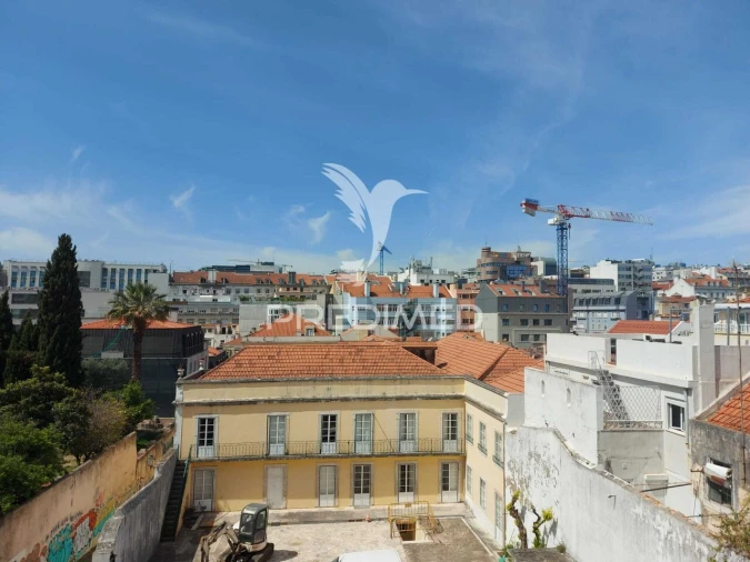 Apartamento T2 para Venda em Santo António Foto 20