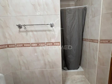 Apartamento T4 para Venda em Nossa Senhora do Pópulo, Coto e São Gregório