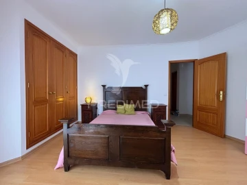 Apartamento T4 para Venda em Nossa Senhora do Pópulo, Coto e São Gregório