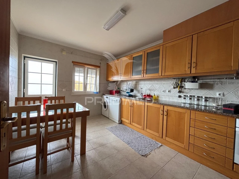 Apartamento T4 para Venda em Nossa Senhora do Pópulo, Coto e São Gregório Foto 28