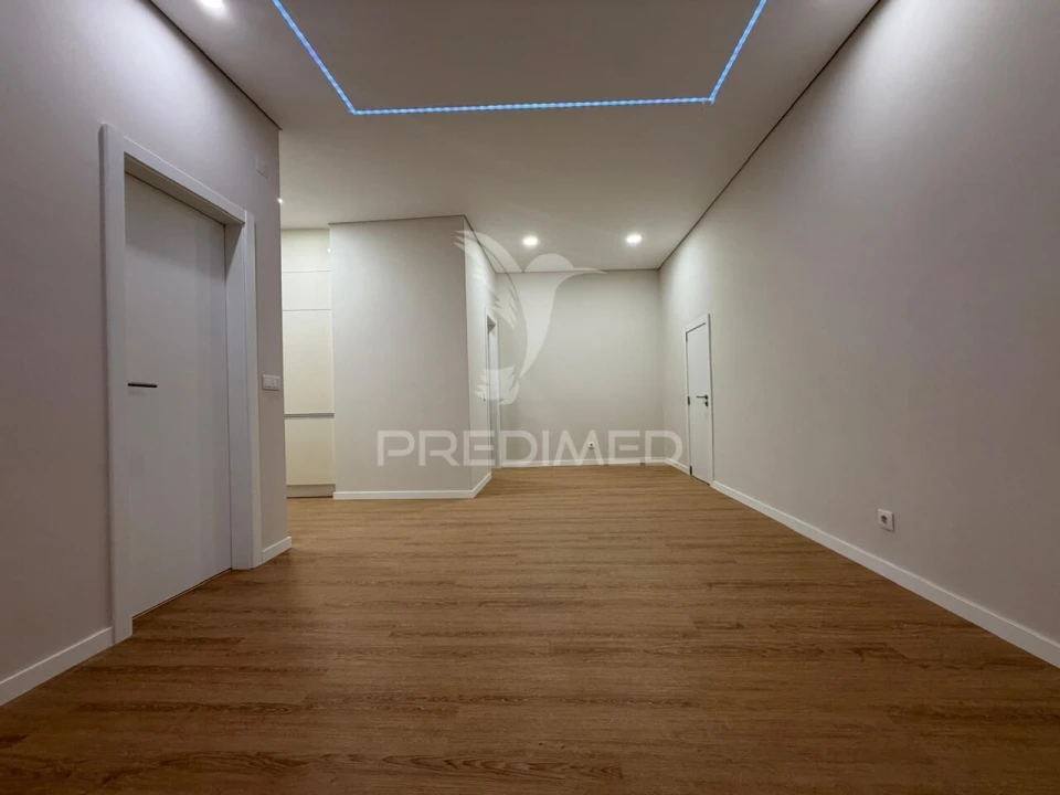 Apartamento T1 para Venda em Palmela Foto 30