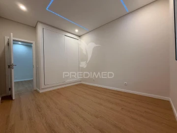 Apartamento T1 para Venda em Palmela