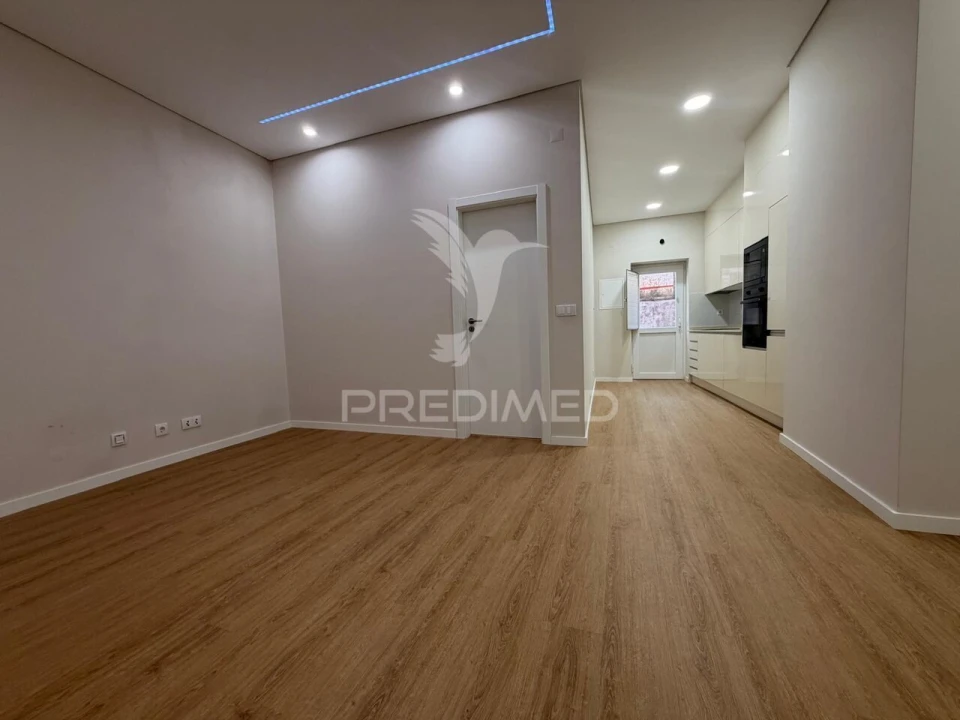 Apartamento T1 para Venda em Palmela Foto 29