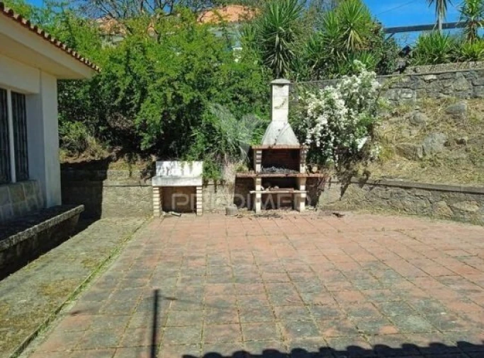 Moradia T6 para Venda em Pedrogão Pequeno Foto 15