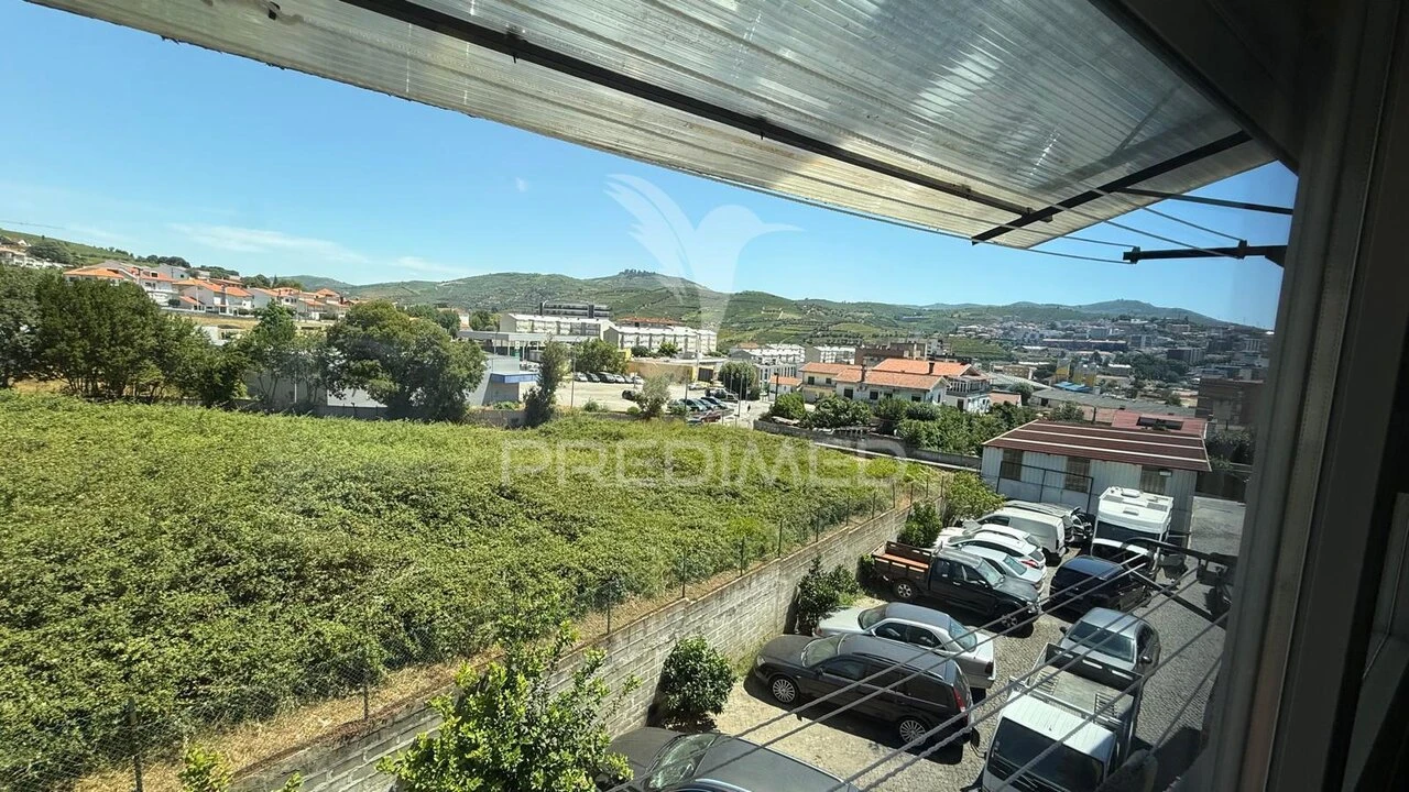 Apartamento T3 para Venda em Peso da Régua e Godim Foto 26