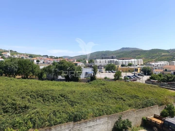 Apartamento T3 para Venda em Peso da Régua e Godim