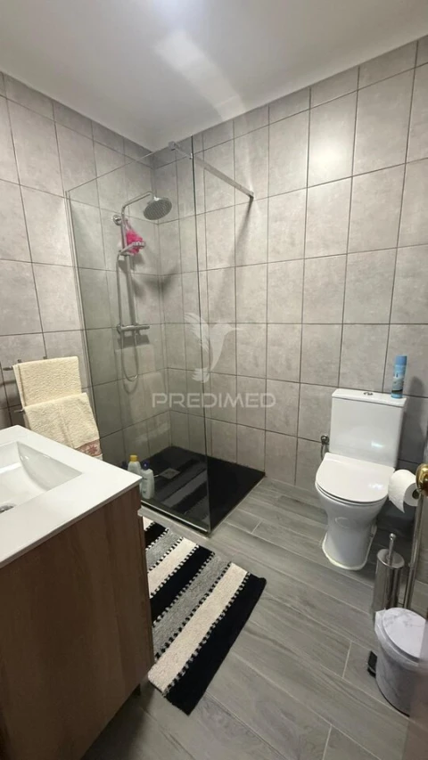 Apartamento T3 para Venda em Peso da Régua e Godim