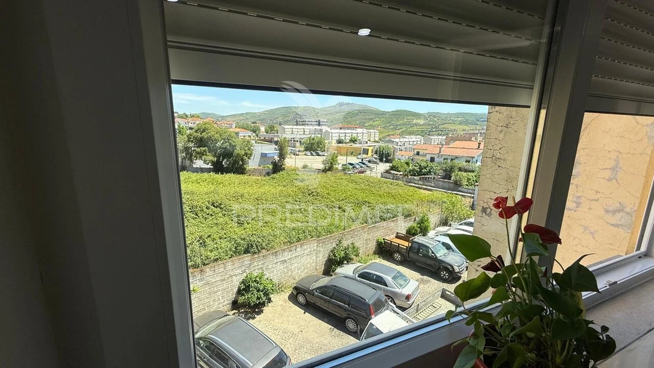 Apartamento T3 para Venda em Peso da Régua e Godim Foto 33