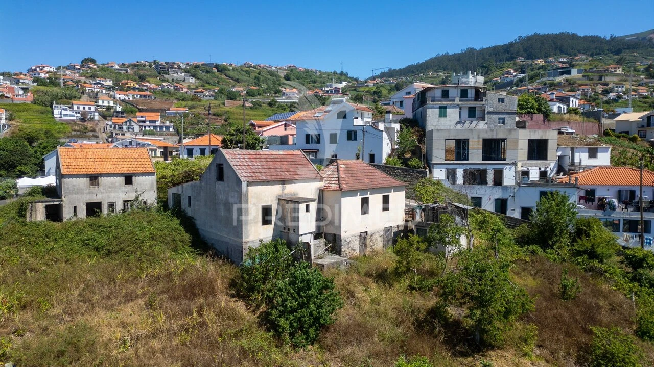 Terreno para Venda em Canhas Foto 14