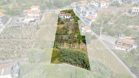 Terreno para Venda em Canhas